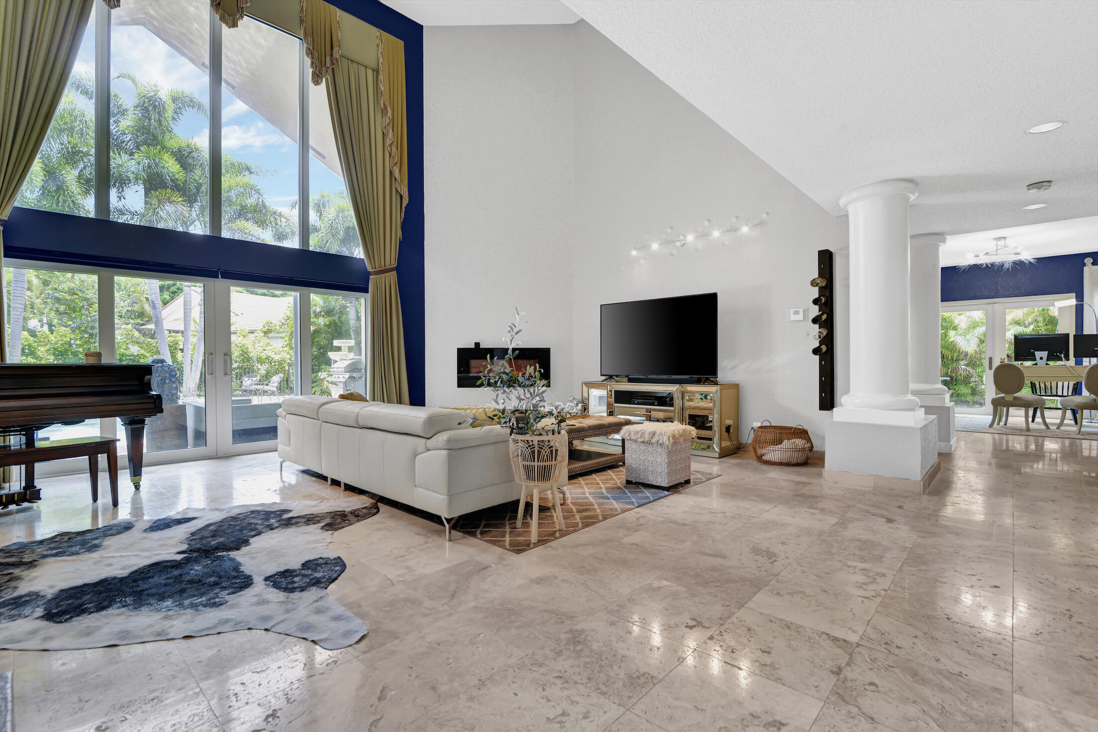 4801 Northwest 26th Avenue Boca Raton, FL 33434 - Photo 7 of 39 Living Room