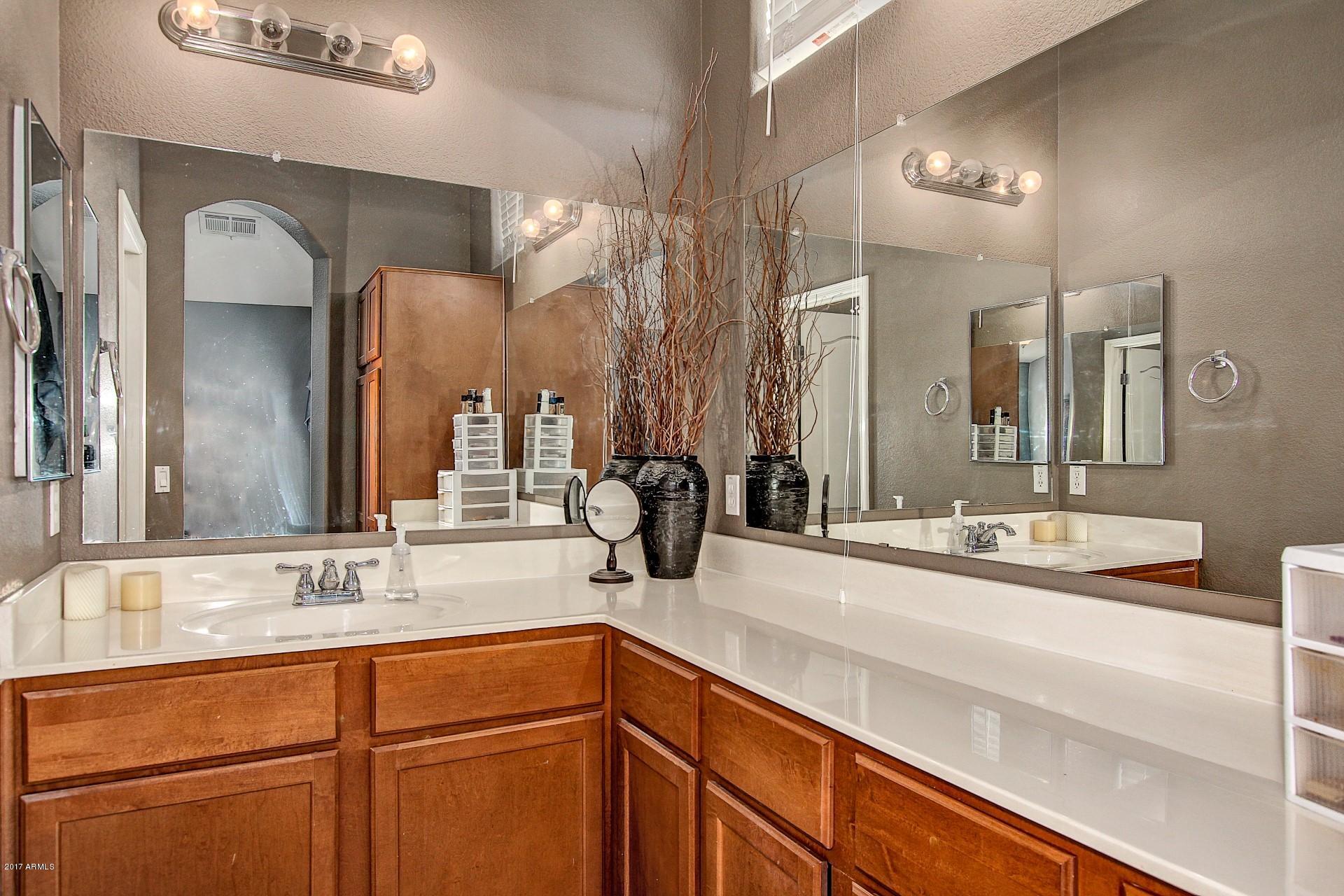 1350 South Greenfield Road, Unit 1157 Mesa, AZ 85206 - Photo 18 of 27 0FFC8D39-D03B-4FD9-87A3-2D6B161C1ADF