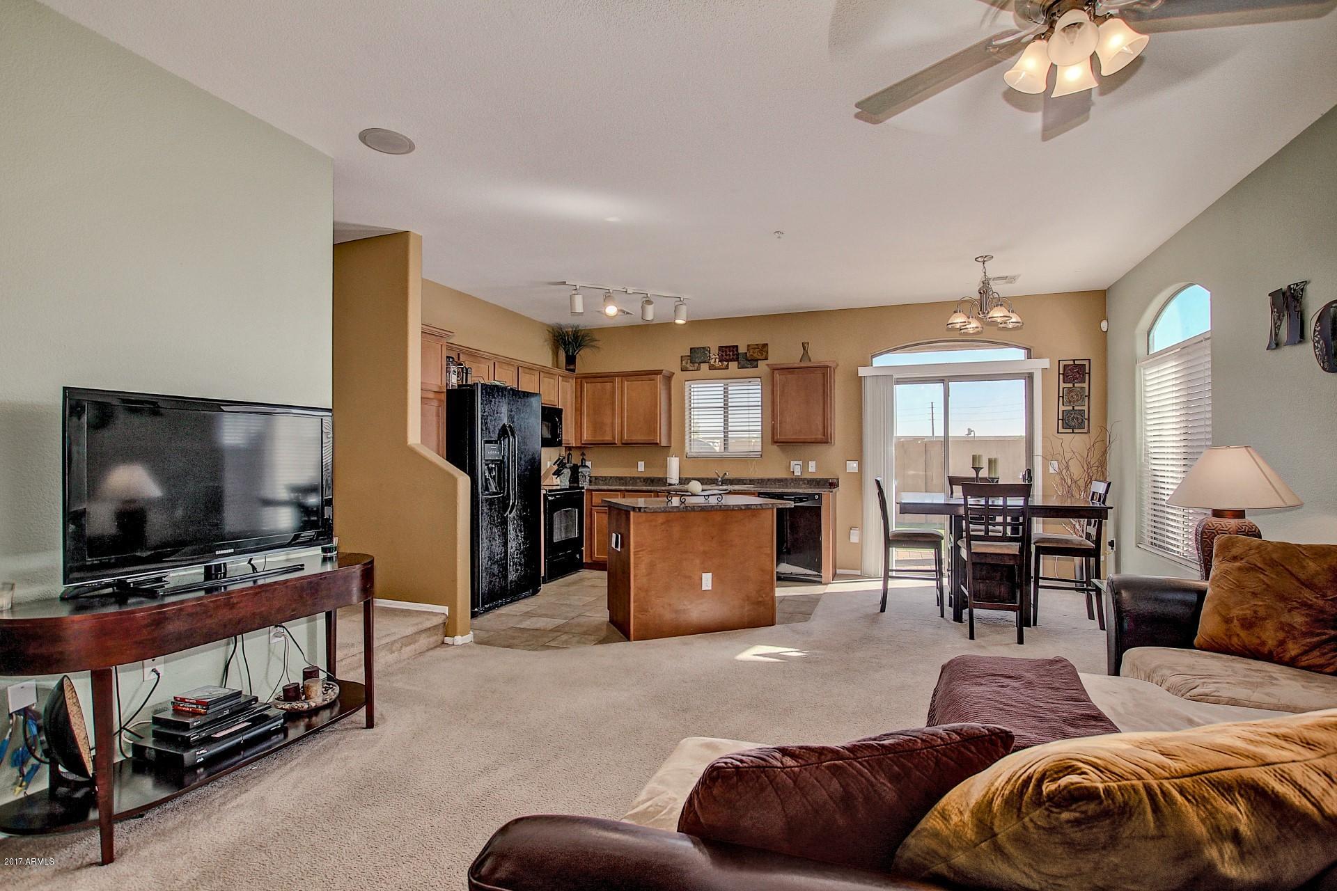 1350 South Greenfield Road, Unit 1157 Mesa, AZ 85206 - Photo 5 of 27 10C46031-2CFA-4D8E-860A-FDFB273C730A
