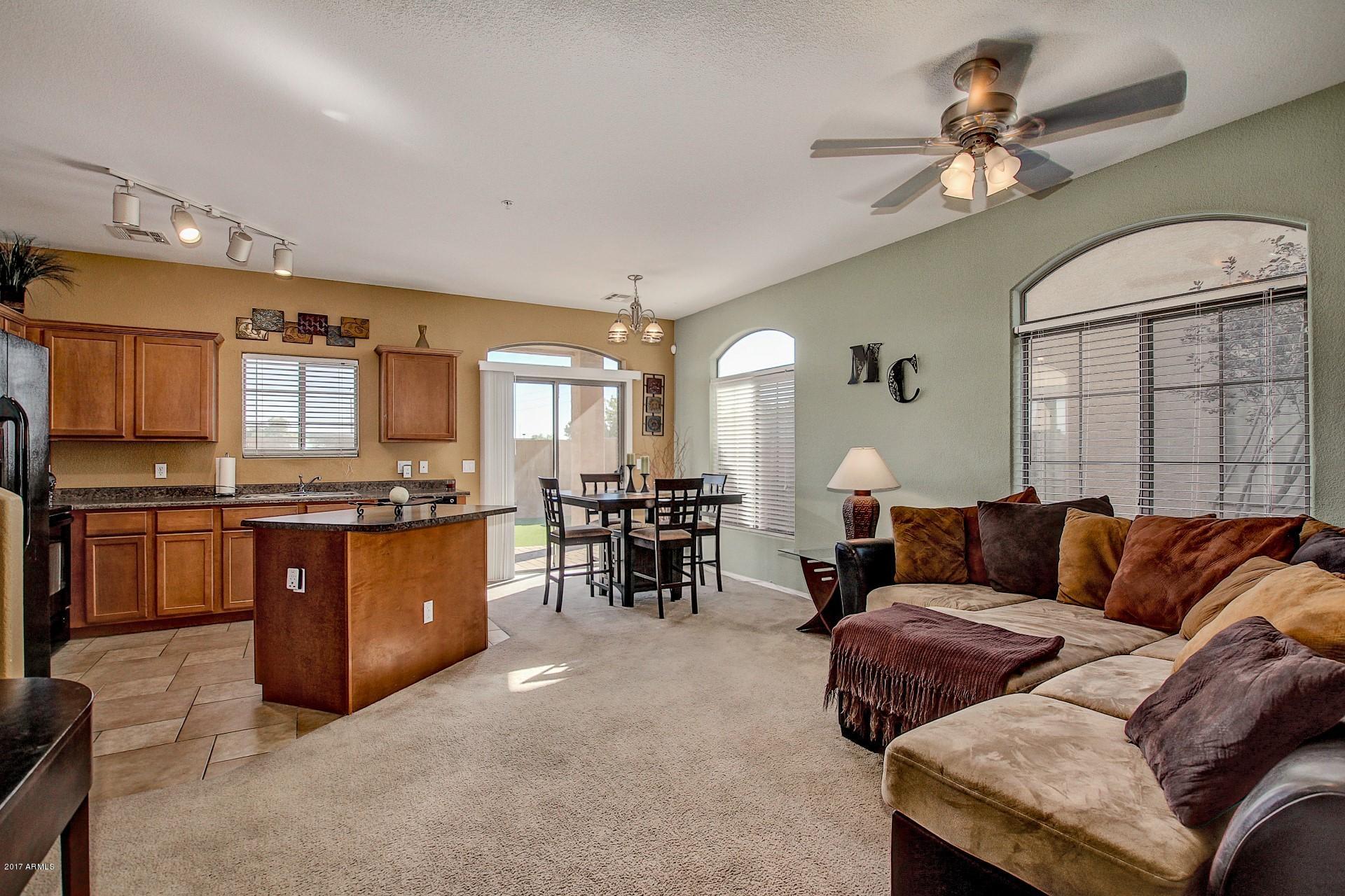 1350 South Greenfield Road, Unit 1157 Mesa, AZ 85206 - Photo 6 of 27 069A5B5C-E54C-44F4-9B84-A0E042EEB1DE