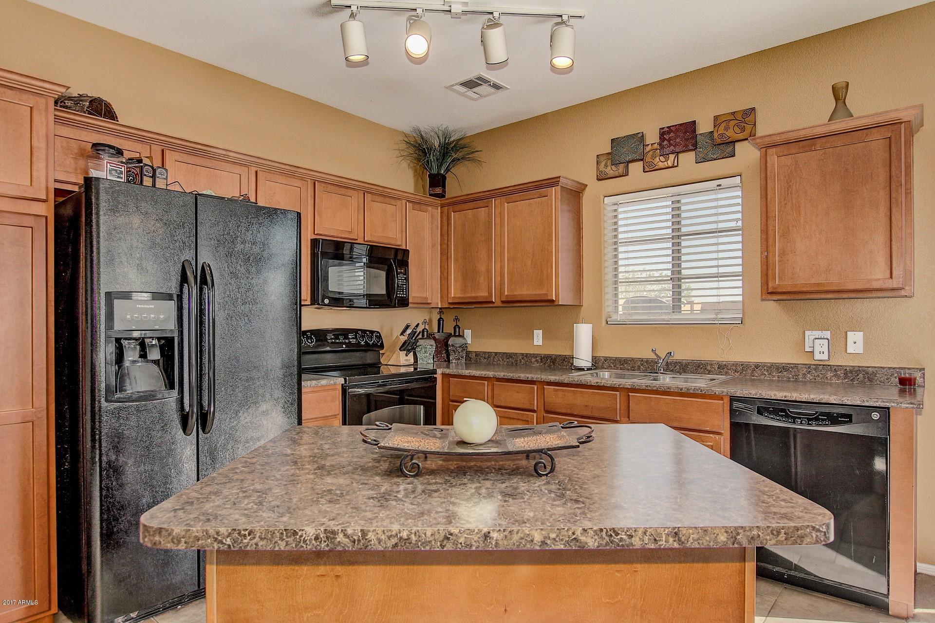 1350 South Greenfield Road, Unit 1157 Mesa, AZ 85206 - Photo 8 of 27 89FB2125-010C-428A-8A75-300E5B292764