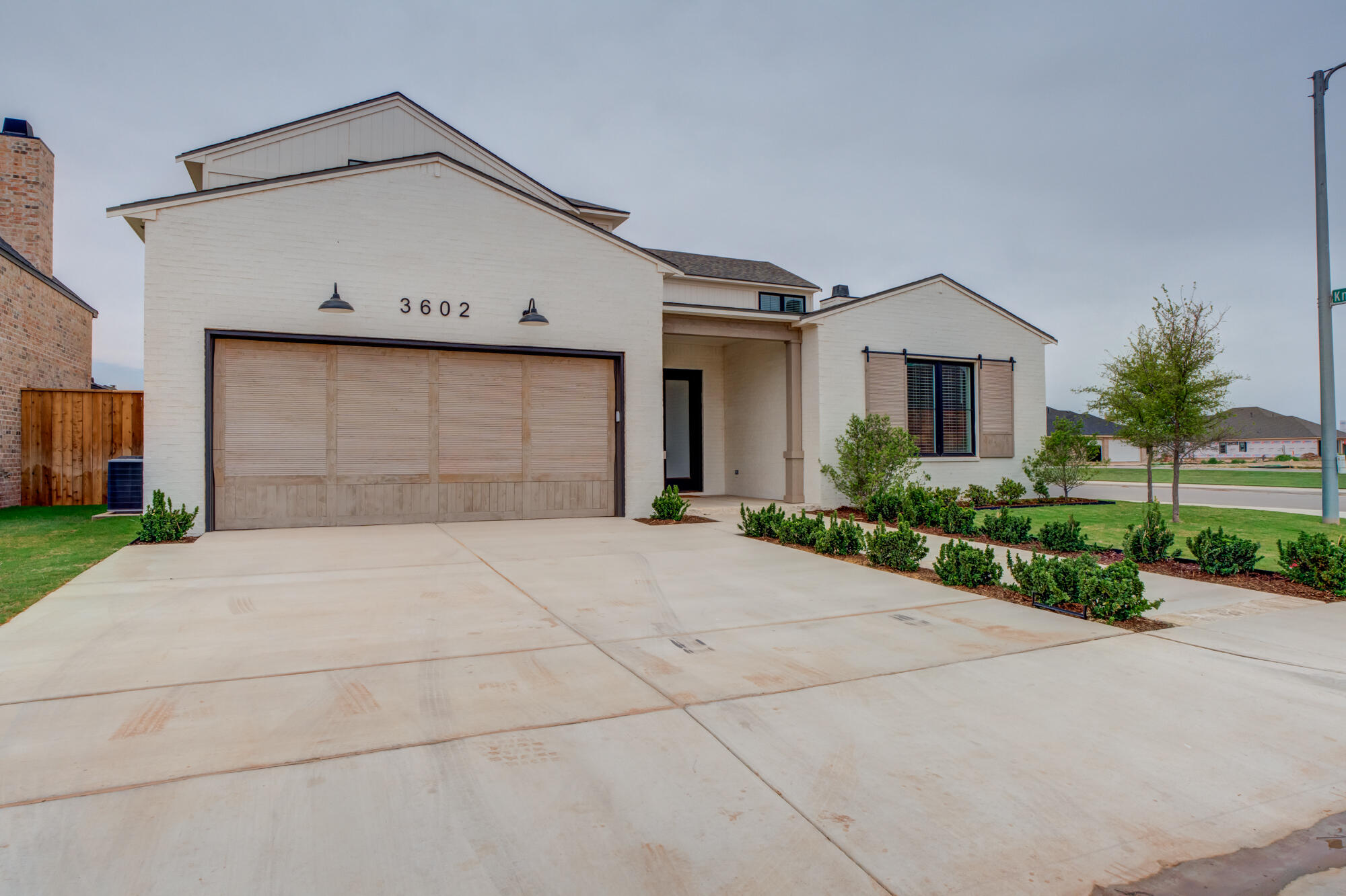 VENTURA HOMES - THE LADERA