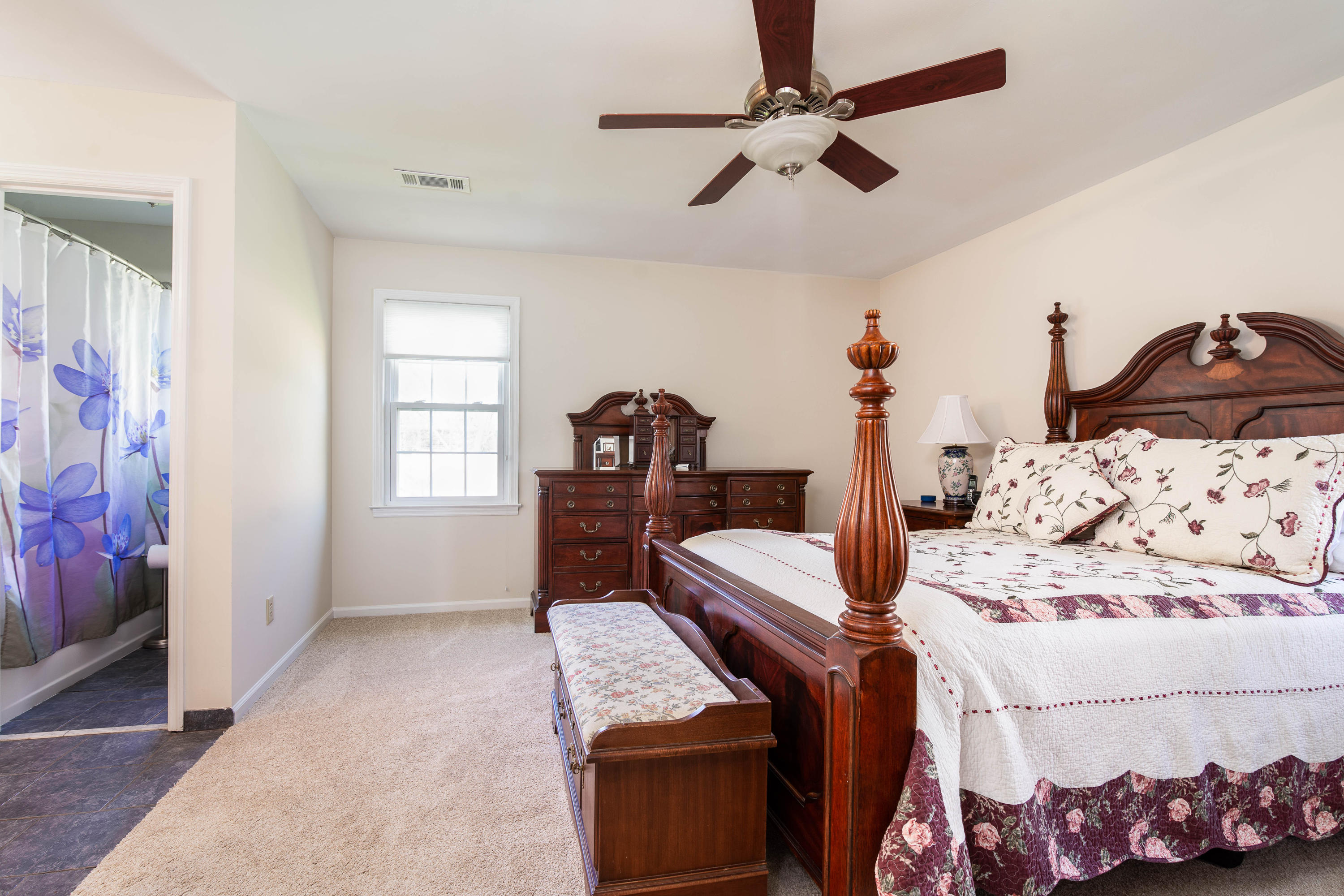 1589 Longview Road Mount Pleasant, SC 29464 - Photo 19 of 21 Master suite