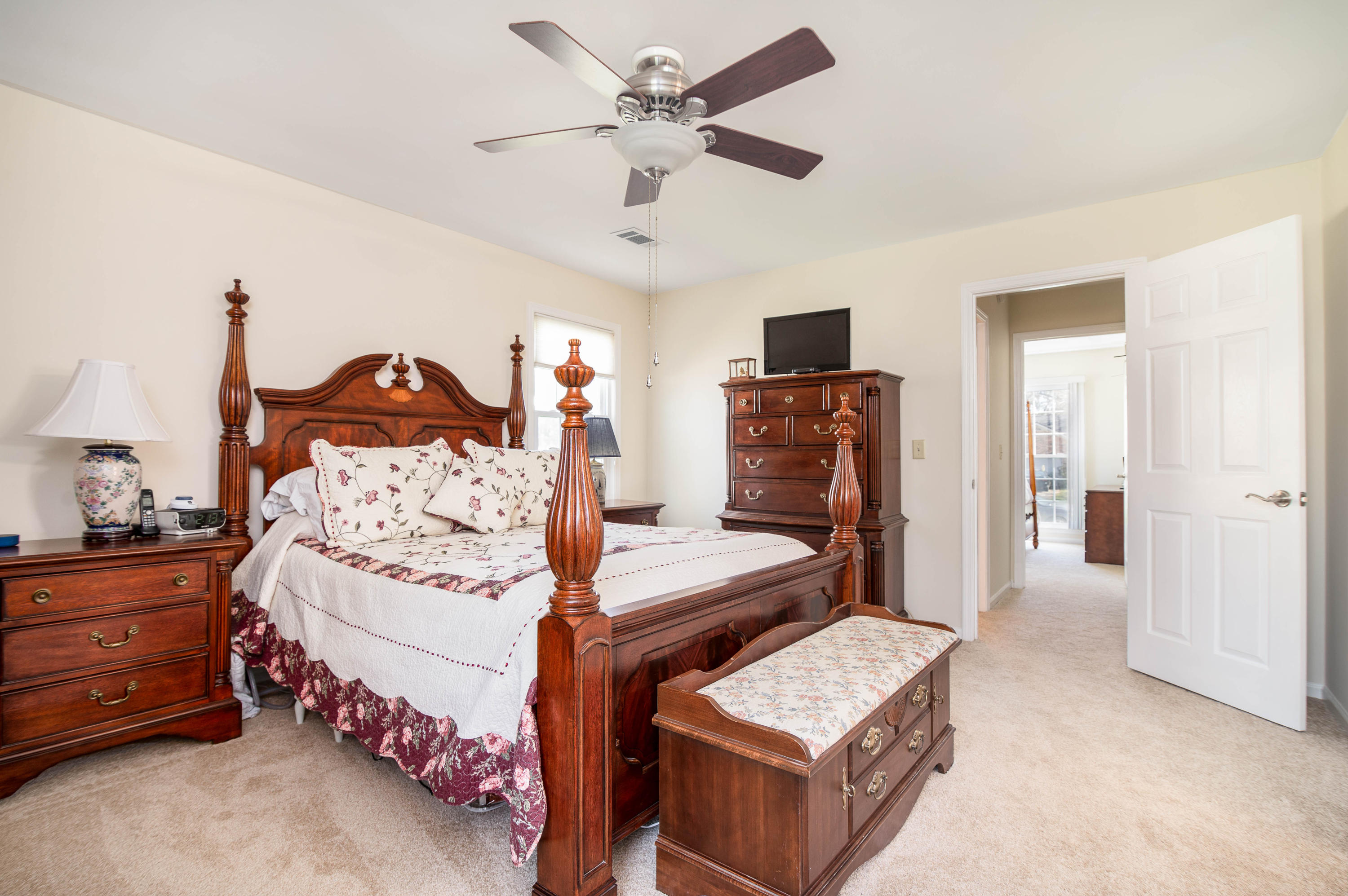 1589 Longview Road Mount Pleasant, SC 29464 - Photo 10 of 21 Large master
