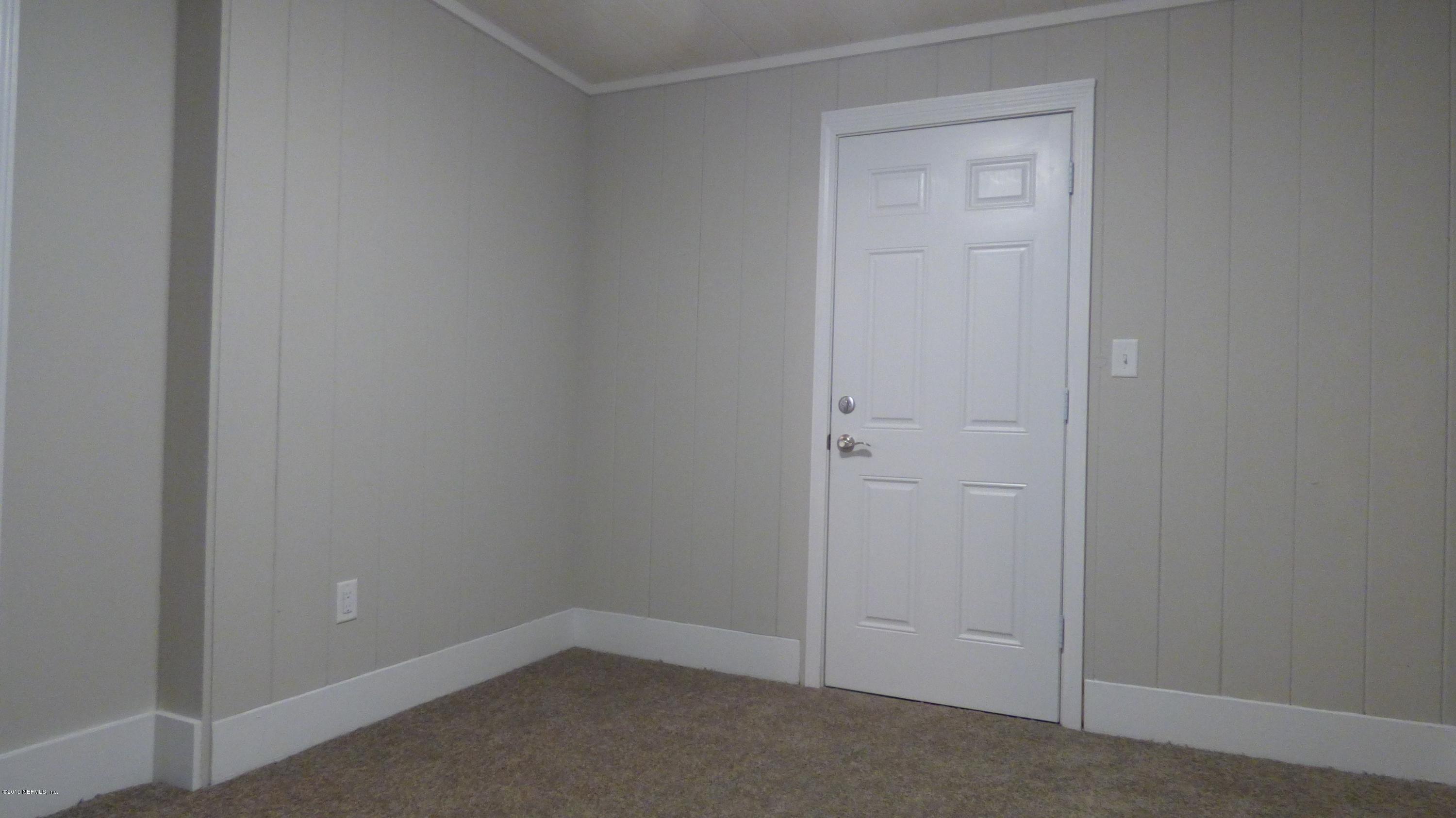 257 Sapelo Road Jacksonville, FL 32216 - Photo 17 of 19 257 Sapelo Rd (23)-min