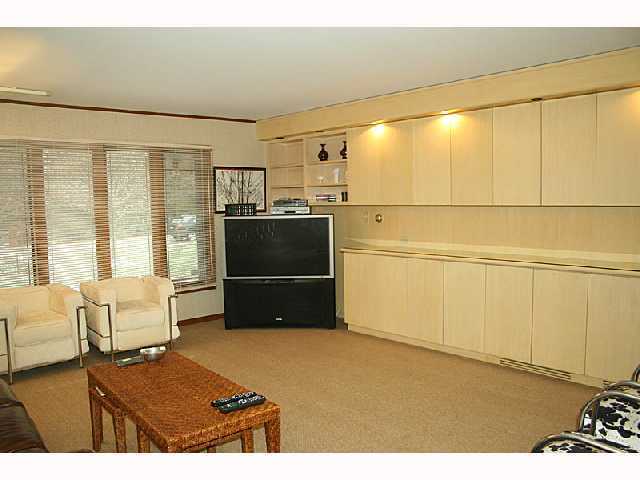 560 Old Farm Road Columbus, OH 43213 - Photo 4 of 4 Gallery Image 4