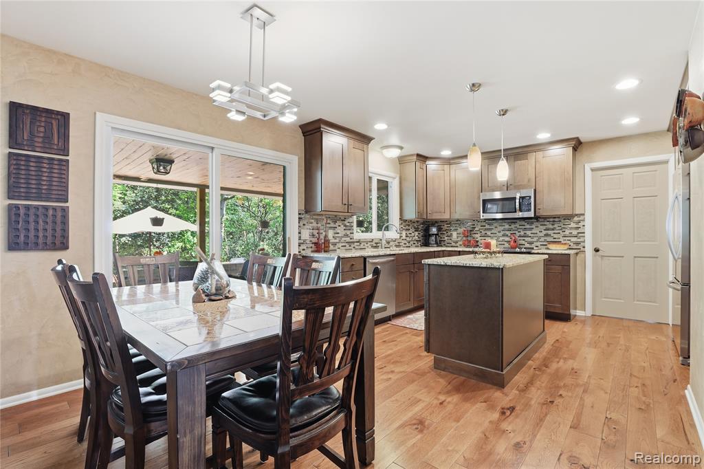 6211 Kings Scepter Road Grand Blanc, MI 48439 - Photo 9 of 82