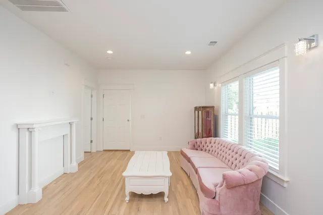 $1,825 | 1118 B Joseph Avenue, Nashville, TN 37207