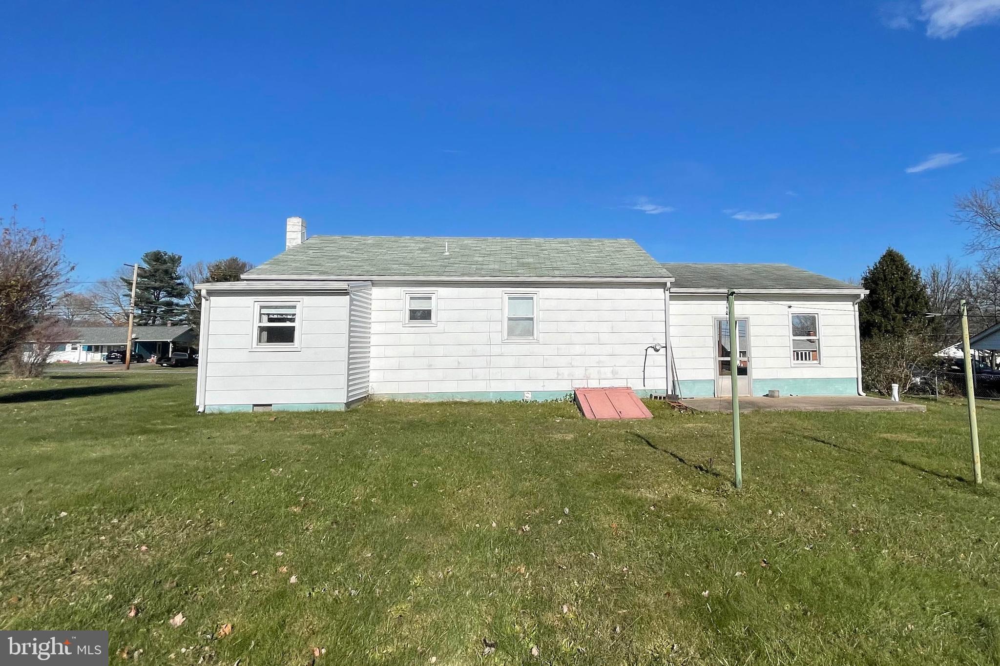11235 Angleberger Road Thurmont, MD 21788 - Photo 4 of 10 Gallery Image 4