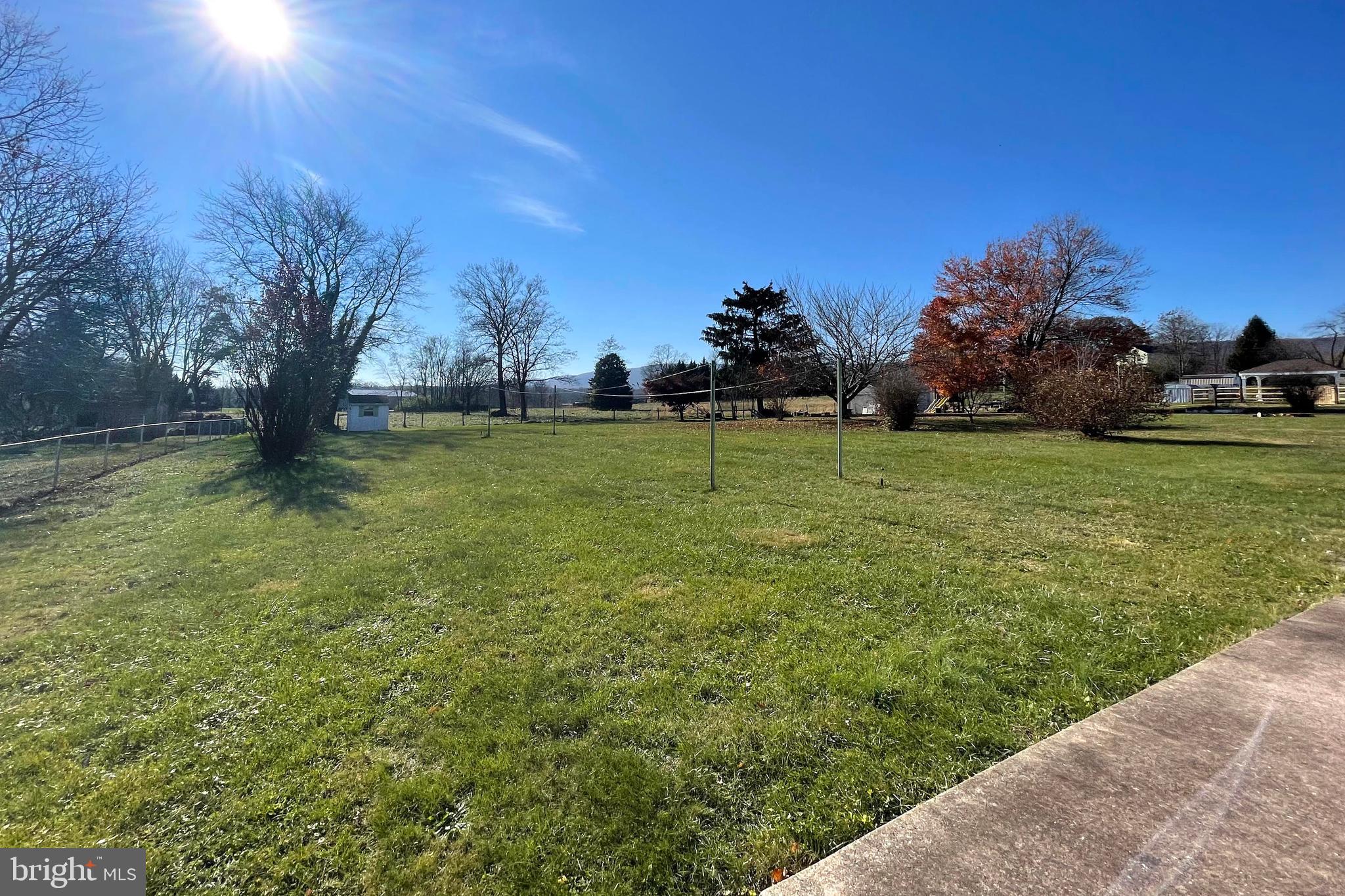 11235 Angleberger Road Thurmont, MD 21788 - Photo 5 of 10 Gallery Image 5
