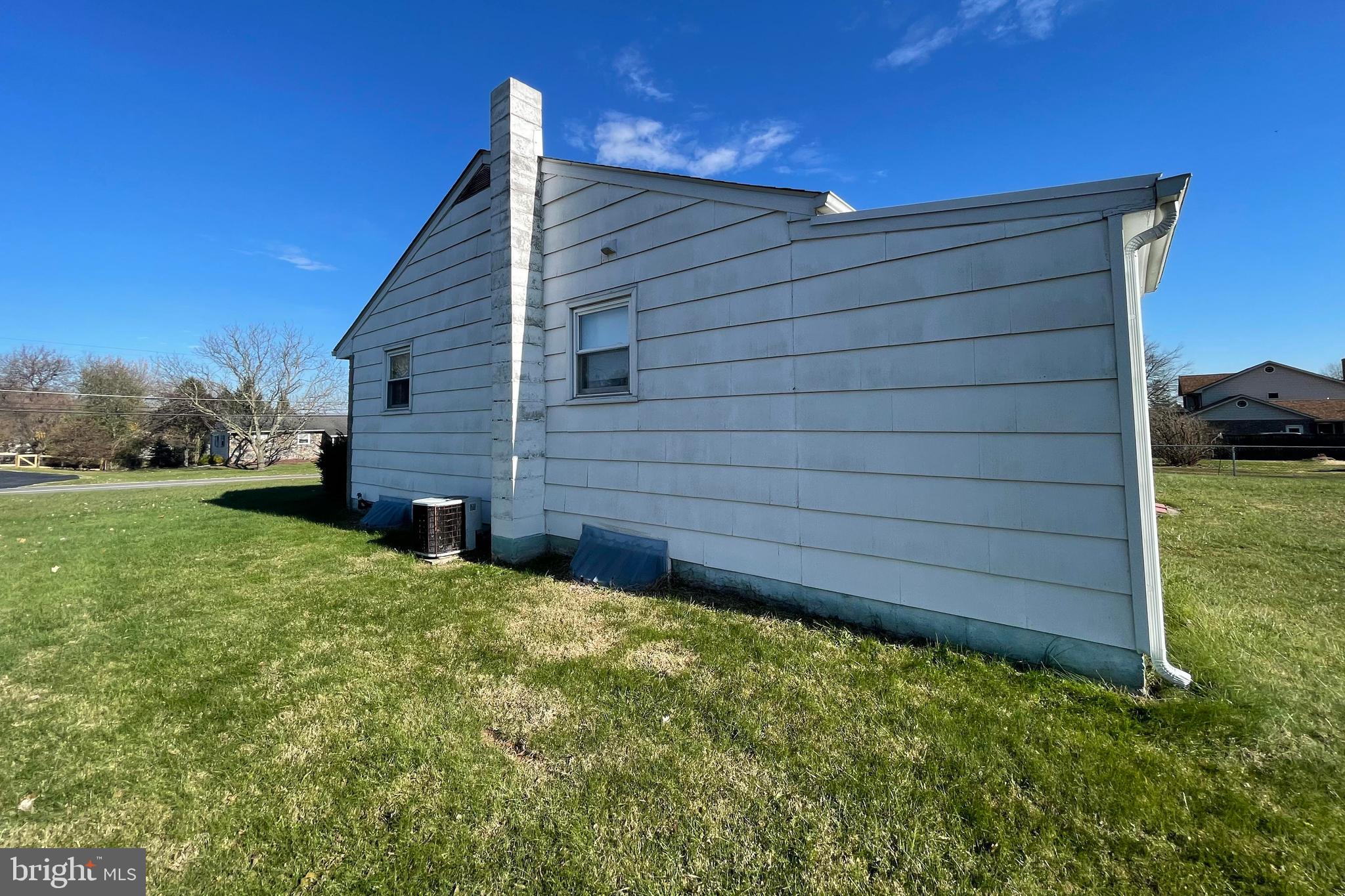 11235 Angleberger Road Thurmont, MD 21788 - Photo 6 of 10 Gallery Image 6