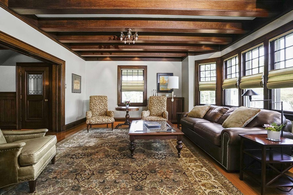 110 Monroe Road Quincy, MA 02169 - Photo 5 of 28 Gallery Image 5