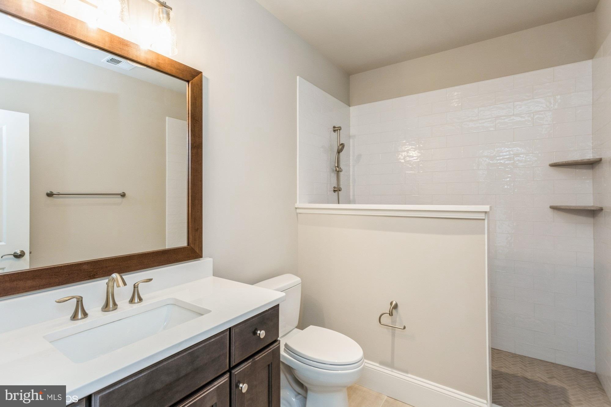 1522 Crowell Road Vienna, VA 22182 - Photo 30 of 45 En suite bath