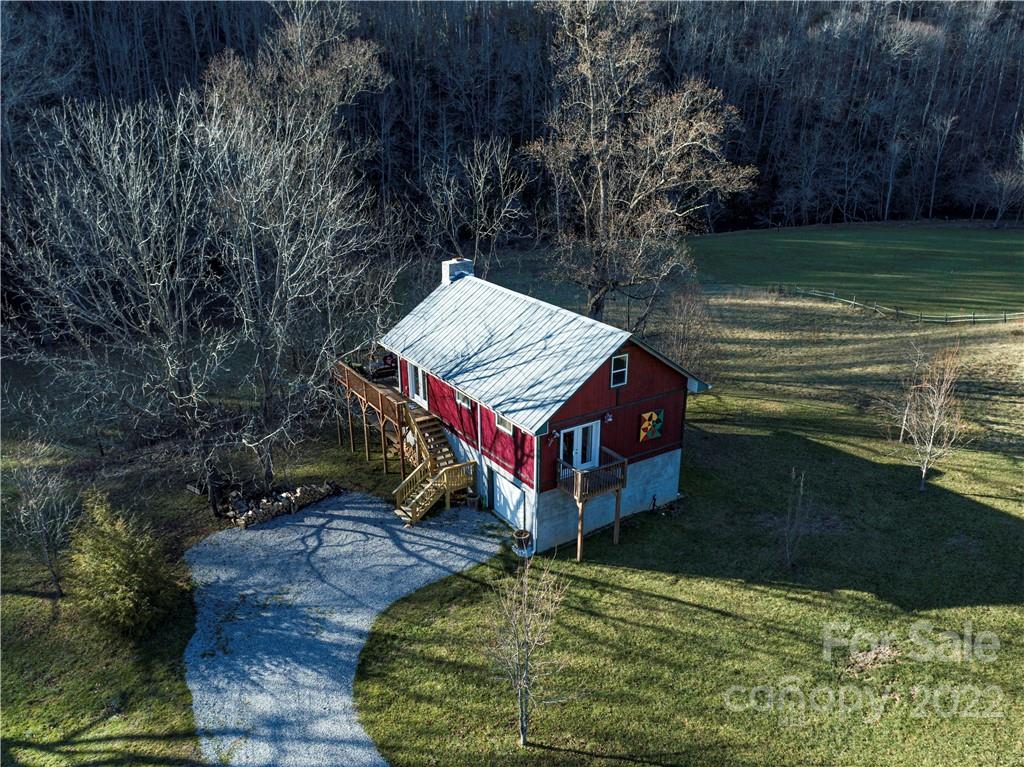 903 Davenport Road, Unit 12 Spruce Pine, NC 28777 - Photo 2 of 39