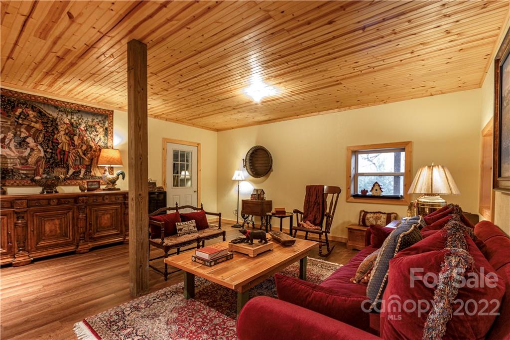 903 Davenport Road, Unit 12 Spruce Pine, NC 28777 - Photo 29 of 39