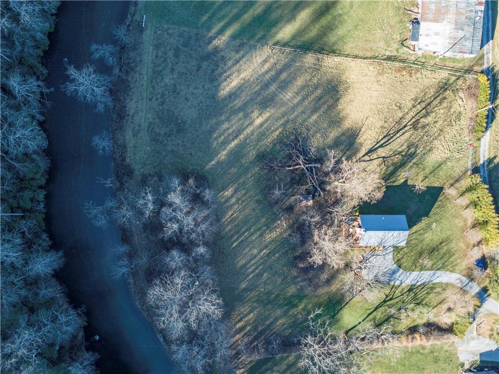 903 Davenport Road, Unit 12 Spruce Pine, NC 28777 - Photo 35 of 39