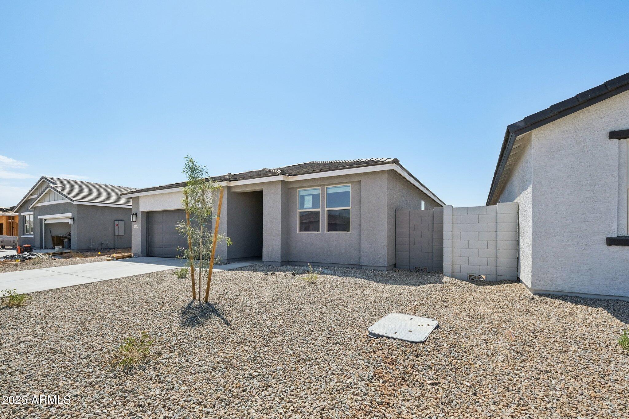 46869 West Old Timer Road Maricopa, AZ 85139 - Photo 3 of 40 3-web-or-mls-W Old Timer Rd-S1008-003