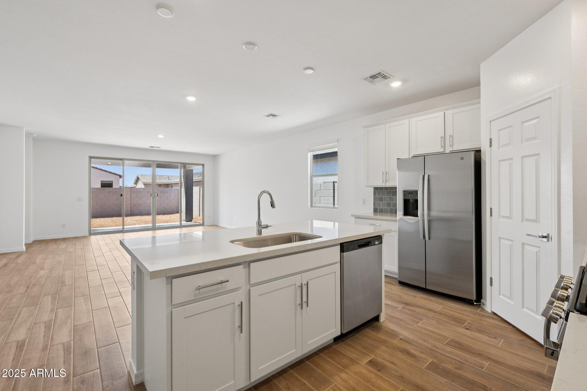 46869 West Old Timer Road Maricopa, AZ 85139 - Photo 10 of 40 10-web-or-mls-W Old Timer Rd-S1008-010