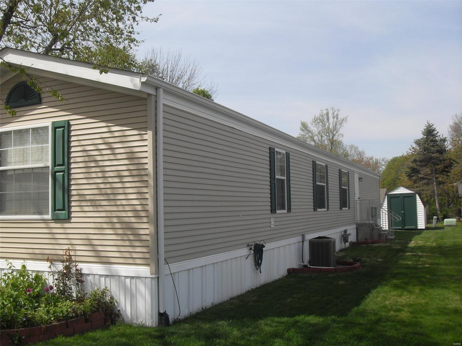 425 Quail Run Troy, IL 62294 - Photo 22 of 32