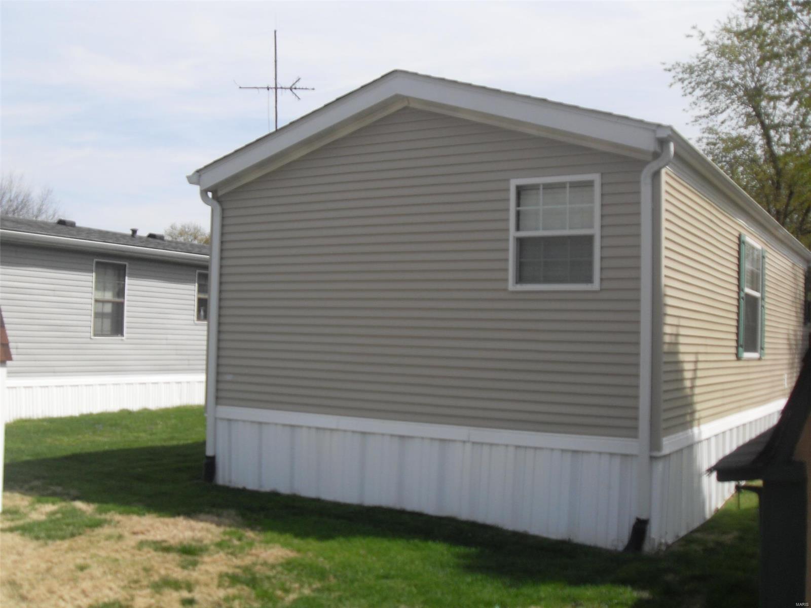 425 Quail Run Troy, IL 62294 - Photo 27 of 32