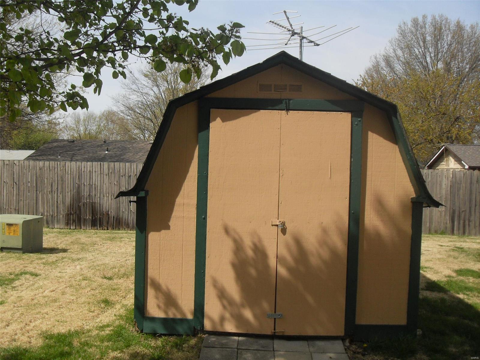 425 Quail Run Troy, IL 62294 - Photo 28 of 32