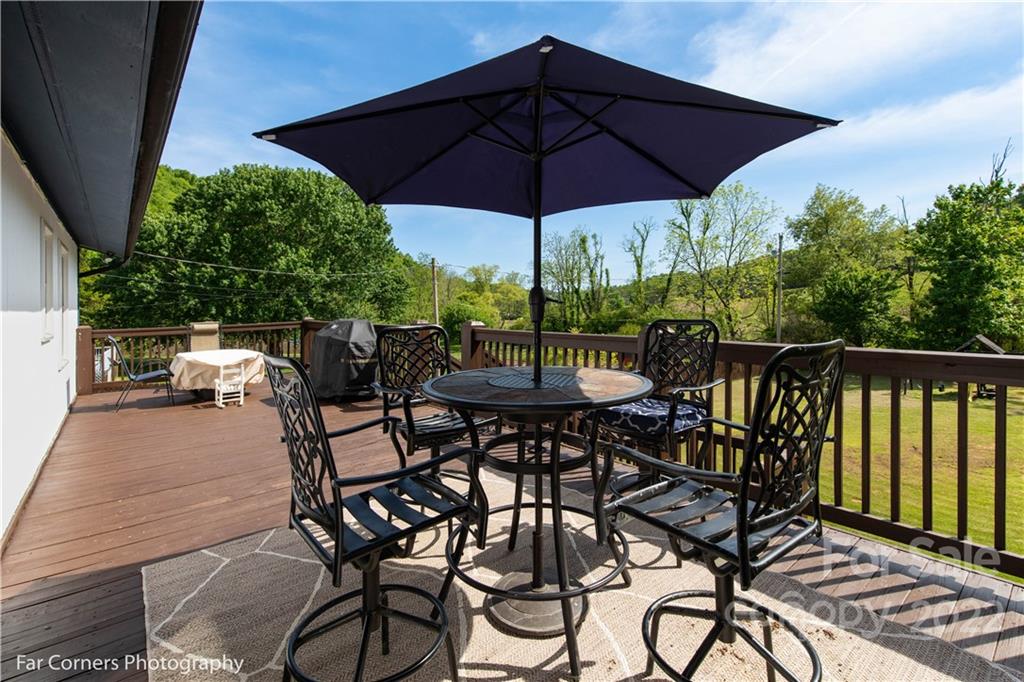 1677 Bruce Road Mars Hill, NC 28754 - Photo 19 of 25 Gallery Image 19