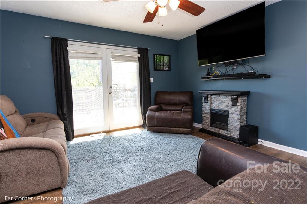 1677 Bruce Road Mars Hill, NC 28754 - Photo 5 of 25 Gallery Image 5