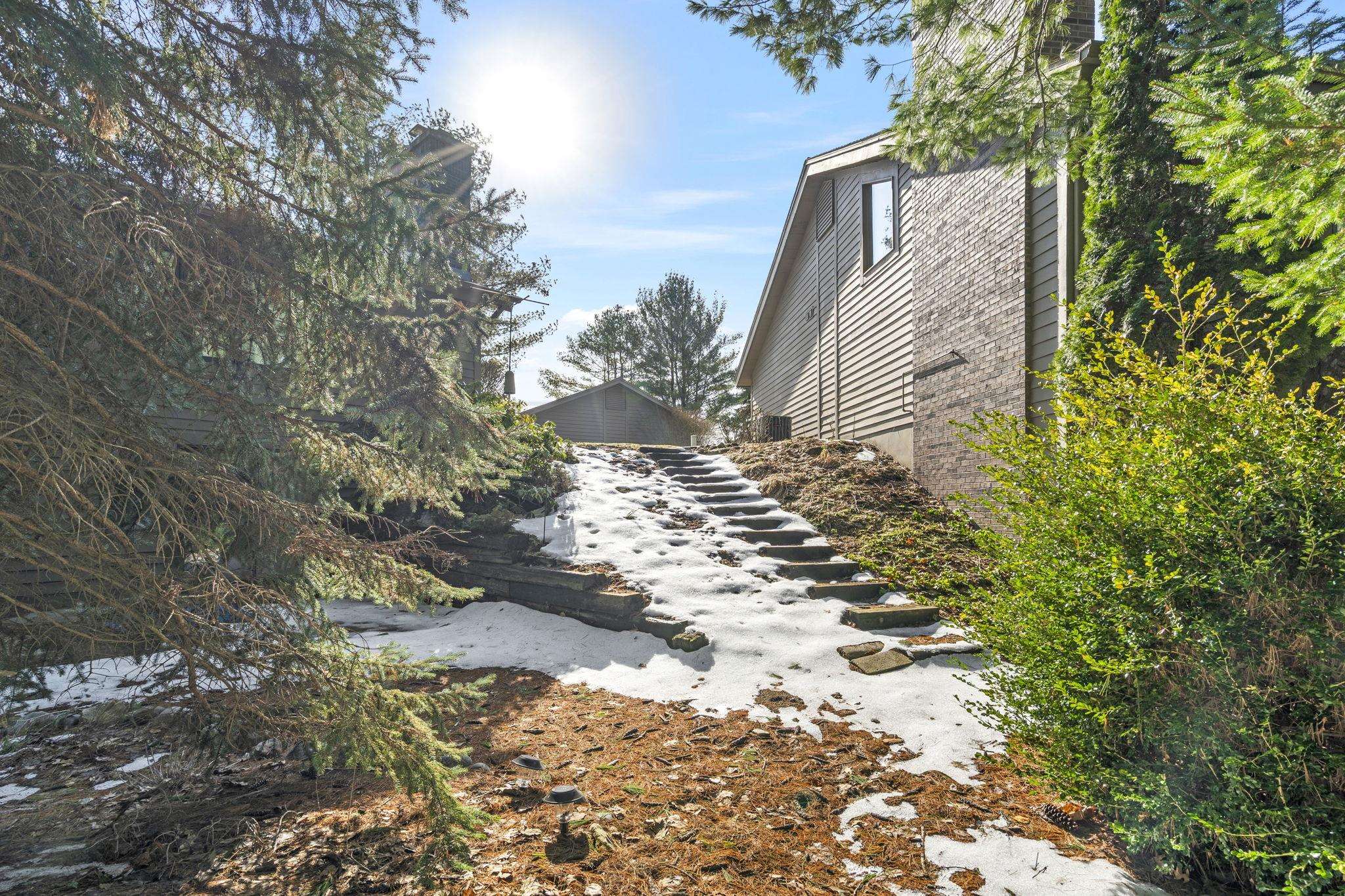 6475 Mission Ridge Traverse City, MI 49686 - Photo 49 of 56