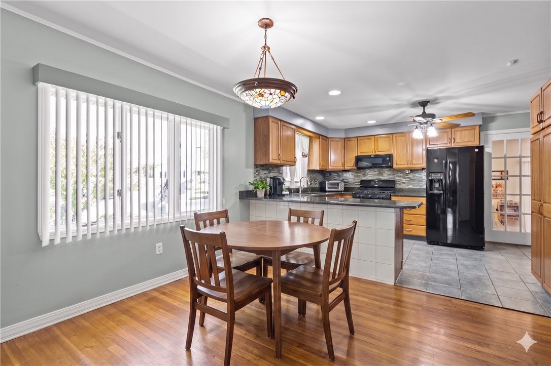 15 Hanley Lane Warren, RI 02885 - Photo 5 of 22