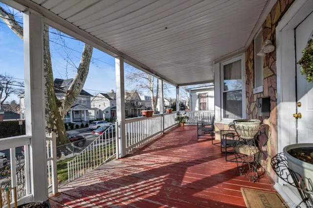 $730,000 | 149 South 10th Avenue, Mount Vernon, NY 10550