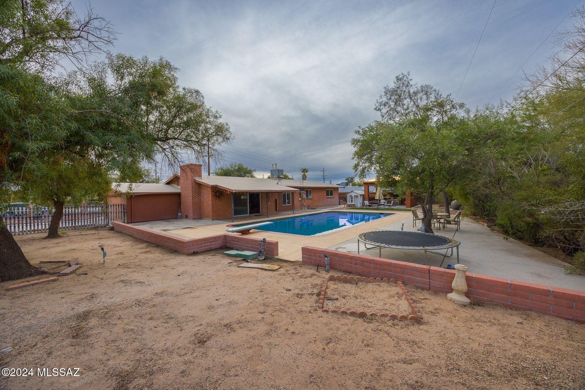 1440 West Roller Coaster Road Tucson, AZ 85704 - Photo 20 of 26 Gallery Image 20
