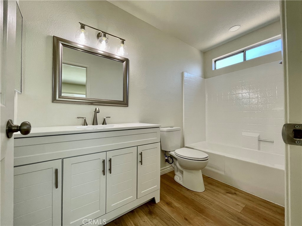 29928 Evans Road Menifee, CA 92586 - Photo 31 of 45 Primary Bathroom