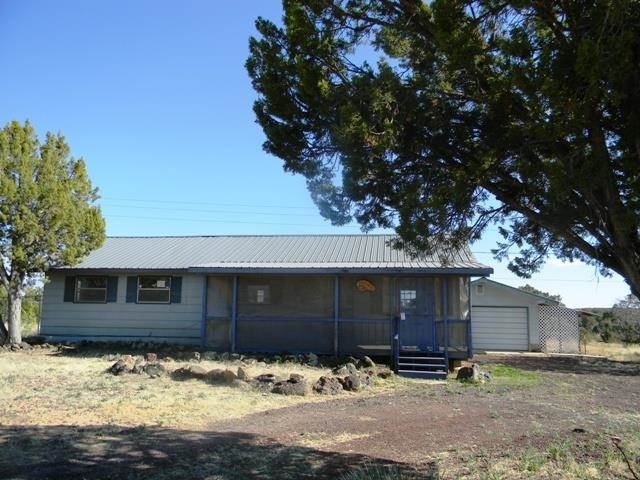 8297 Ridge Drive Show Low, AZ 85901 - Photo 2 of 36