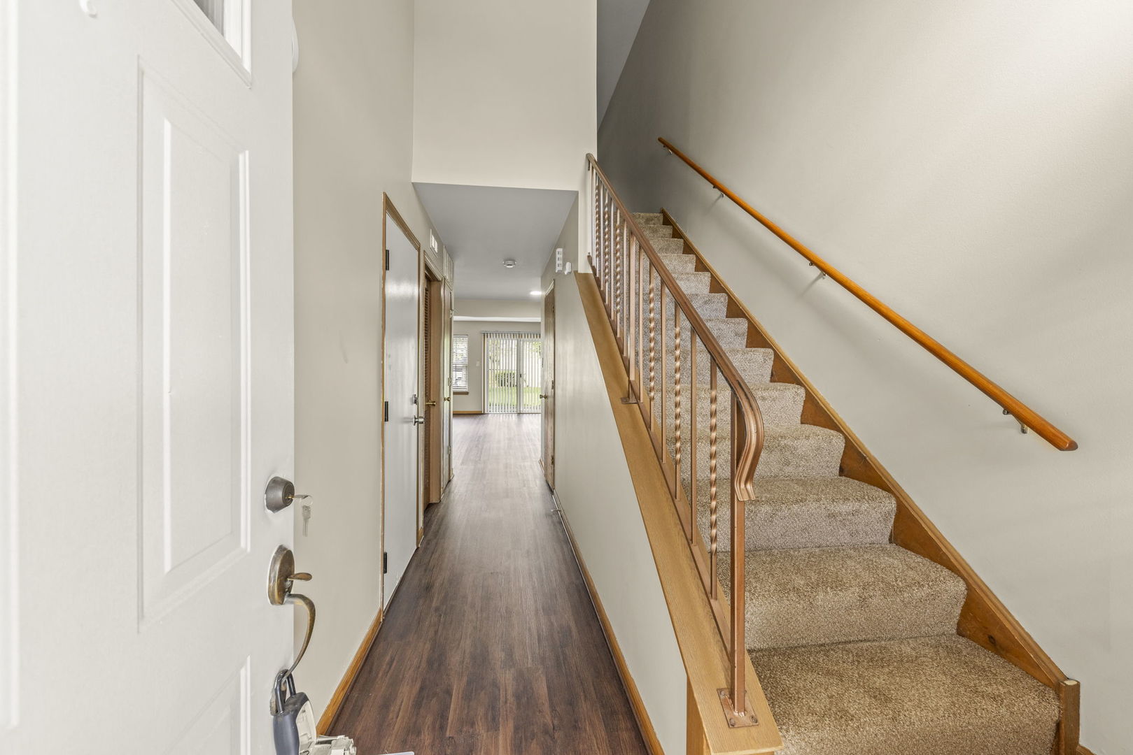 694 Tamarac Boulevard Addison, IL 60101 - Photo 2 of 16
