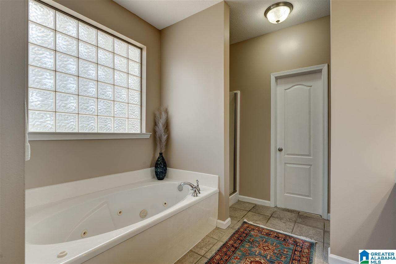 672 Wynlake Cove Alabaster, AL 35007 - Photo 17 of 34