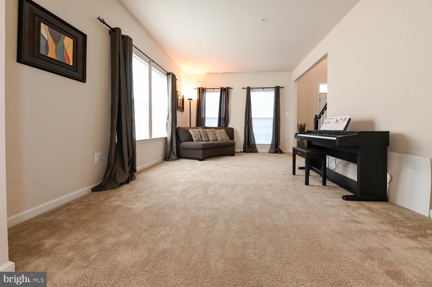 4607 Mary Beth Boulevard Clinton, MD 20735 - Photo 13 of 41 Formal Living Room