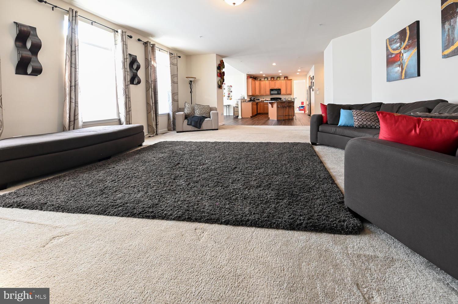 4607 Mary Beth Boulevard Clinton, MD 20735 - Photo 17 of 41 View of Kitchen from Family room