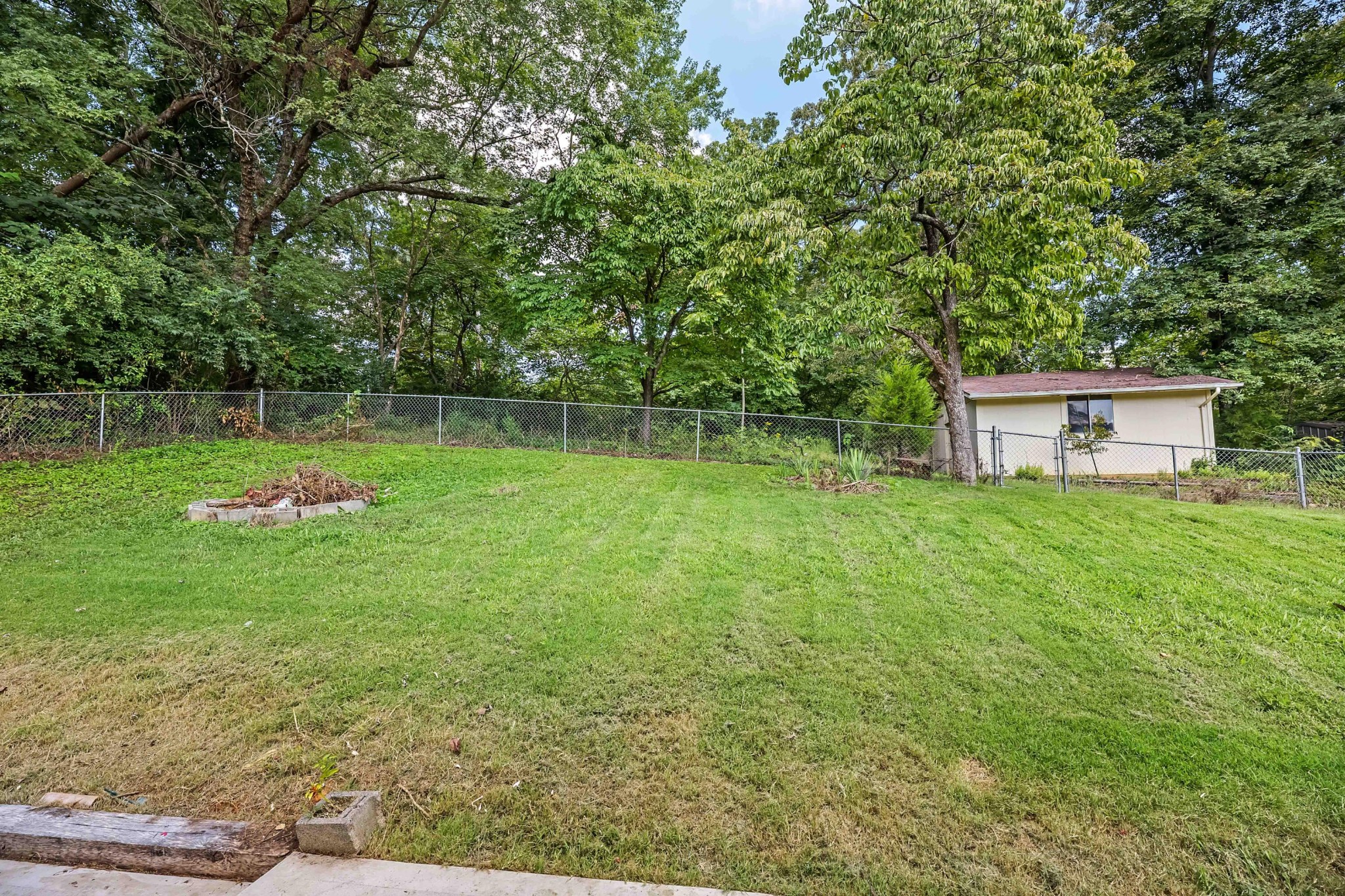335 Winchester Road Lenoir City, TN 37772 - Photo 38 of 39 Gallery Image 38