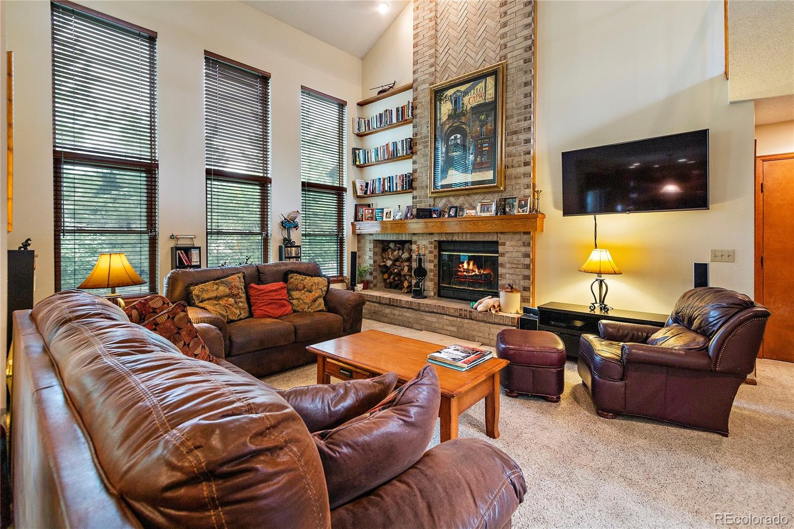 1682 Red Fox Place Highlands Ranch, CO 80126 - Photo 7 of 31 Gallery Image 7