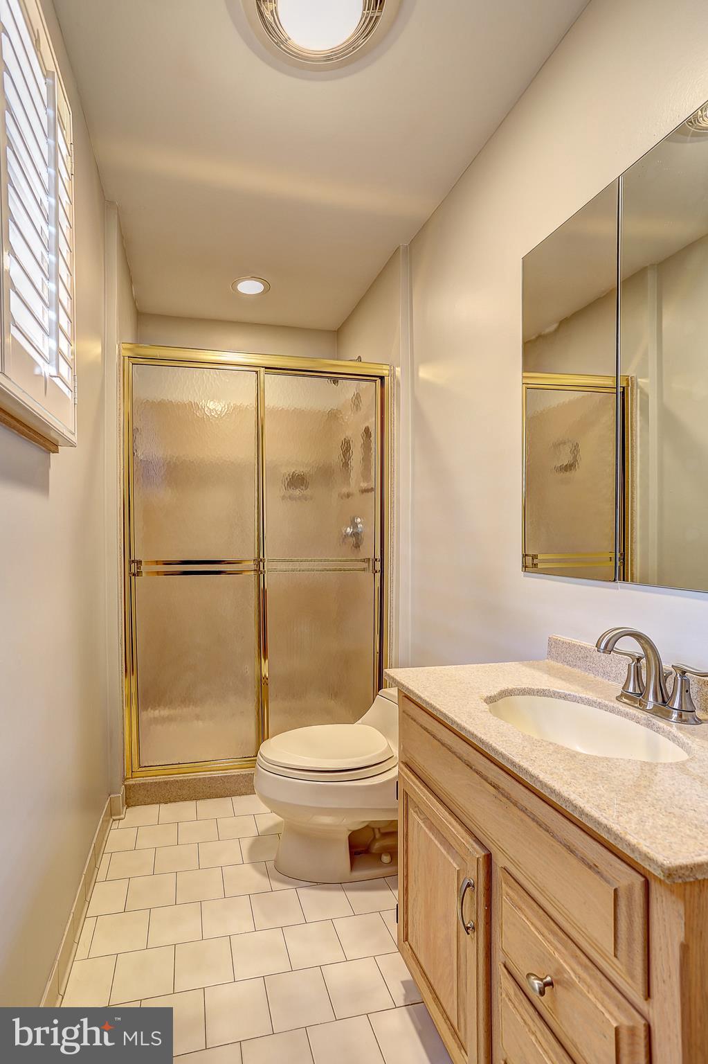 208 Inlet Drive Pasadena, MD 21122 - Photo 13 of 49 Master Bathroom