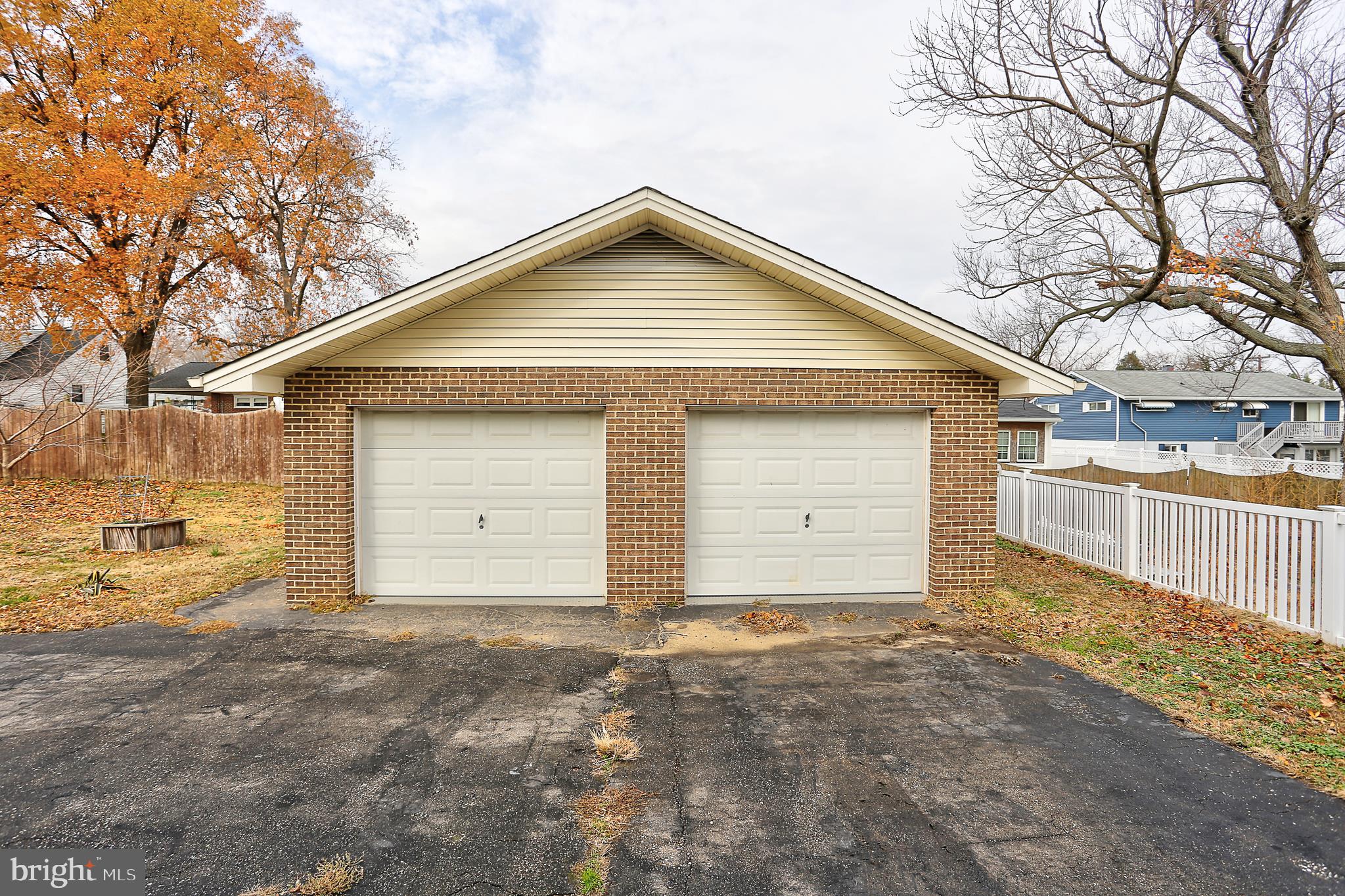 208 Inlet Drive Pasadena, MD 21122 - Photo 35 of 49 Front View - Conveys AS IS