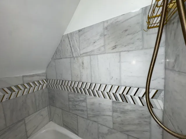 $199,900 | 23752 Stewart Avenue, Warren, MI 48089