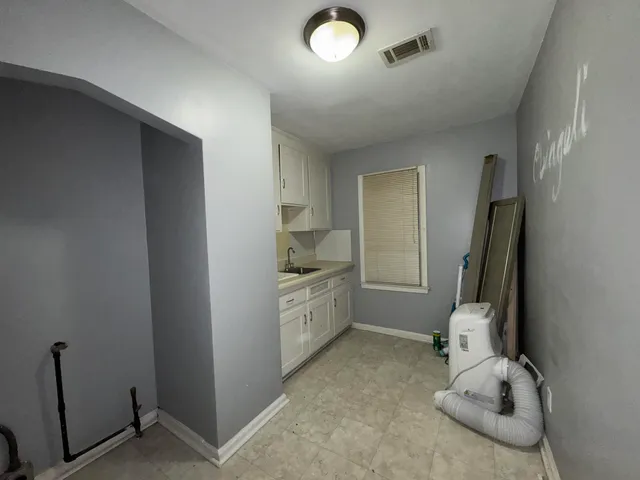 $199,900 | 23752 Stewart Avenue, Warren, MI 48089