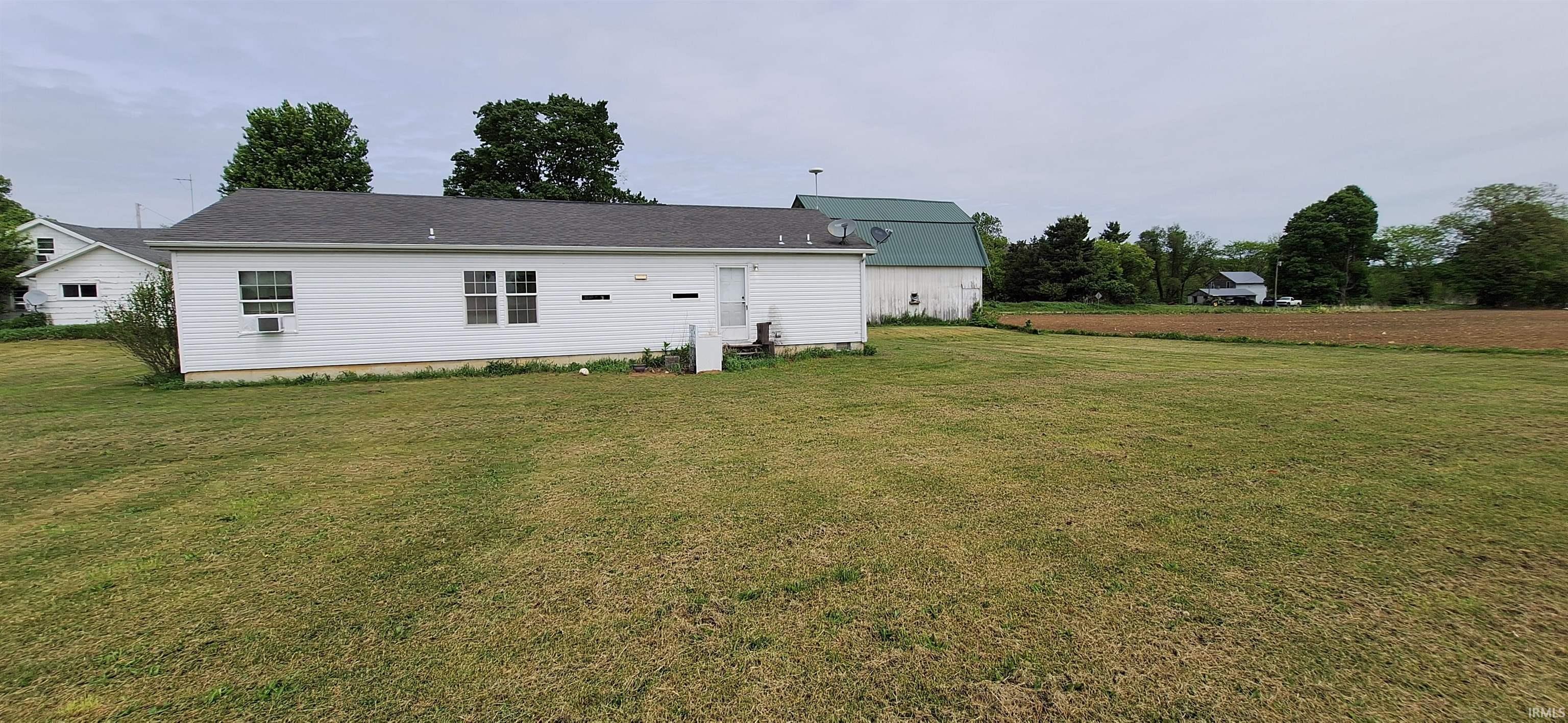 8625 East Metz Road Angola, IN 46703 - Photo 9 of 15