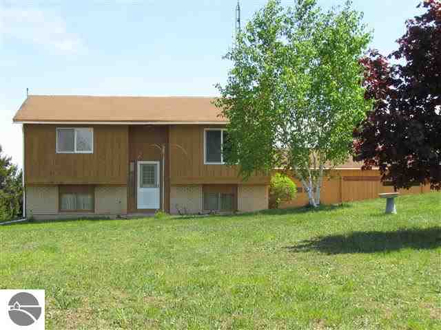 3442 Zimmerman Road Traverse City, MI 49685 - Photo 1 of 28 1746665.JPG