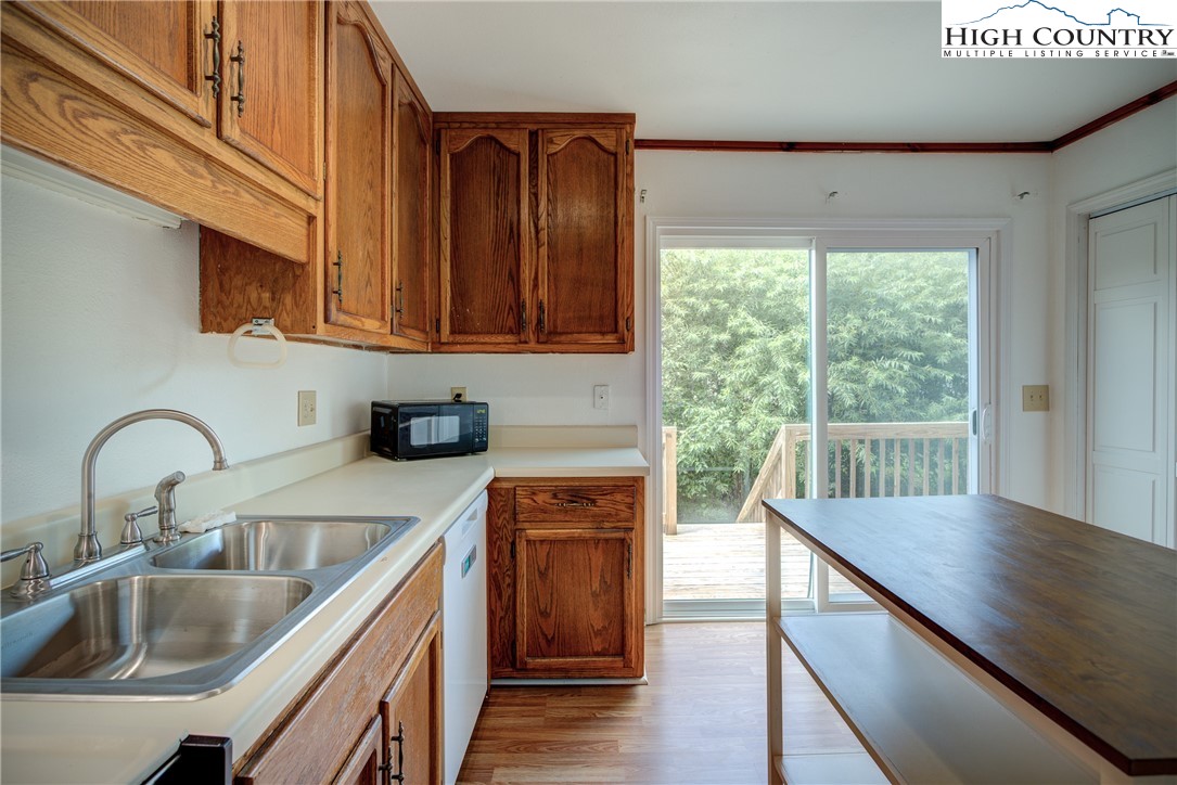 228 Adams Lane, Unit 5A Boone, NC 28607 - Photo 20 of 30 Gallery Image 20