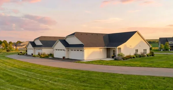 $539,900 | 425 Ford Street, Northfield, MN 55057