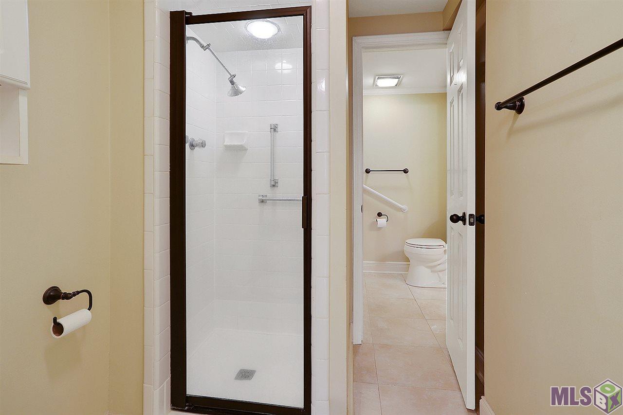 10217 Runnymede Avenue Baton Rouge, LA 70815 - Photo 14 of 24