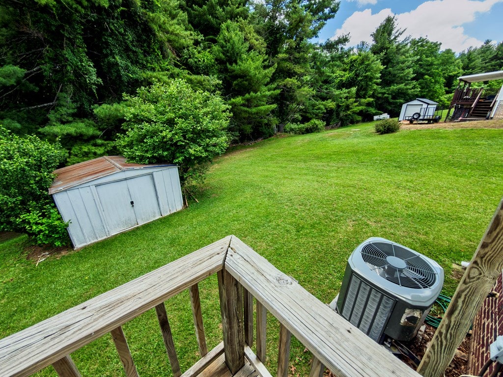 2500 Deerhaven Road Galax, VA 24333 - Photo 49 of 60 Gallery Image 49