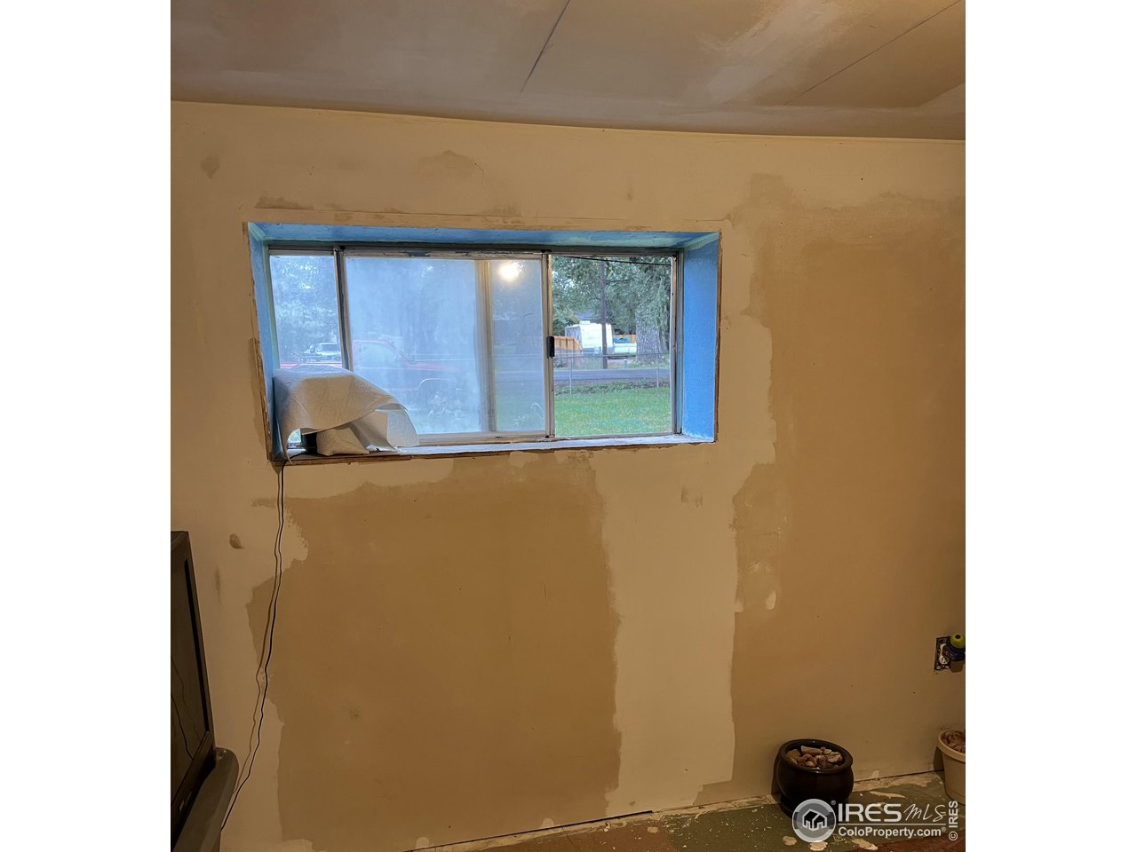 2708 Laporte Avenue Fort Collins, CO 80521 - Photo 6 of 12 a room with a door